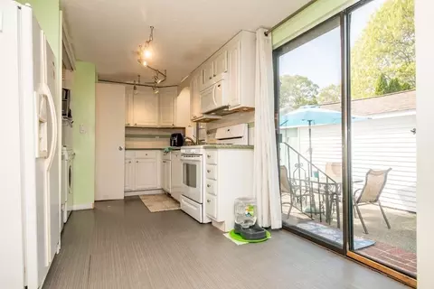 9 Grant St, Wareham, MA 02571 photo 8