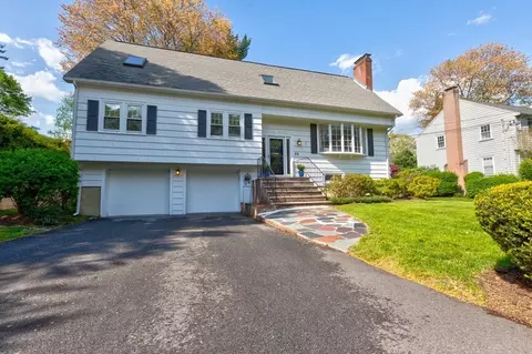 23 Bonwood Rd, Needham, MA 02492 photo 2