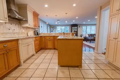 23 Bonwood Rd, Needham, MA 02492 photo 8