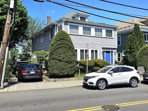359 Walden St, Cambridge, MA 02138