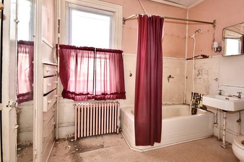 215 High St, Wareham, MA 02571 photo 16
