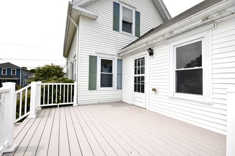 215 High St, Wareham, MA 02571 photo 6