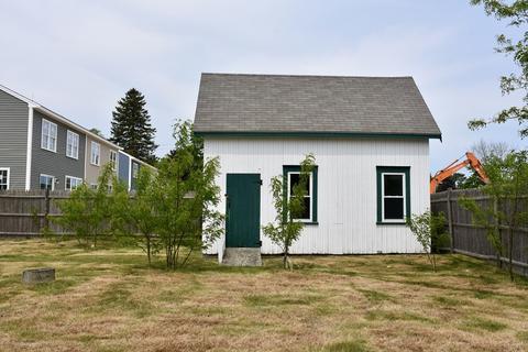 215 High St, Wareham, MA 02571 photo 7
