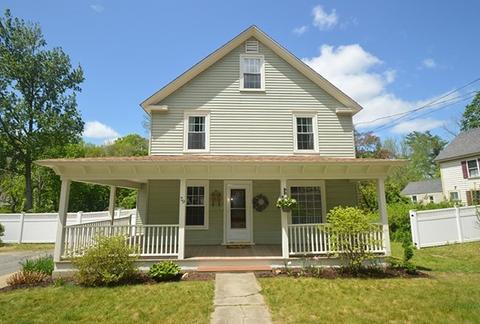 79 Congress St, Amesbury, MA 01913