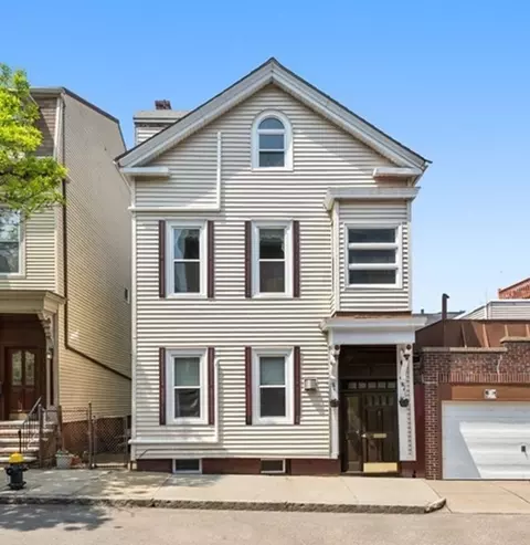 5 Gates St, Boston, MA 02127