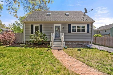 1 Thornton Rd, Norton, MA 02766