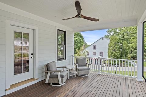 2 Whittier Rd, Marblehead, MA 01945 photo 5