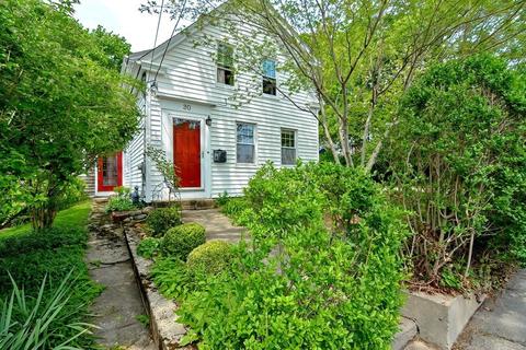 30 Hill St, Weymouth, MA 02189