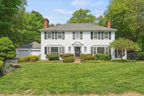 34 Atwater Pl, Springfield, MA 01107