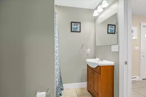 493 Main St, Leicester, MA 01611 photo 12