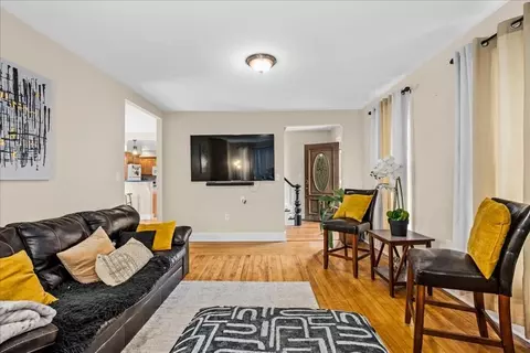 493 Main St, Leicester, MA 01611 photo 11