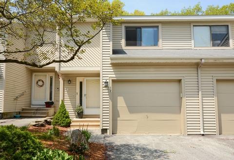 37 Samuel Dr #37, Grafton, MA 01536