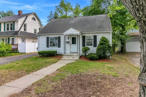 122 Prentice St, Springfield, MA 01104 photo 2