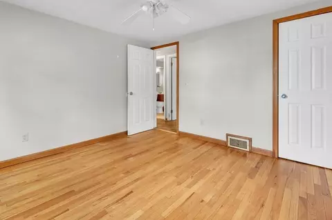 122 Prentice St, Springfield, MA 01104 photo 19