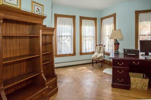 100 Main St, Upton, MA 01568 photo 9