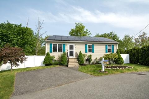 49 Heritage Ct, Fall River, MA 02721