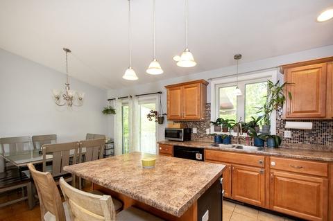 49 Heritage Ct, Fall River, MA 02721 photo 11