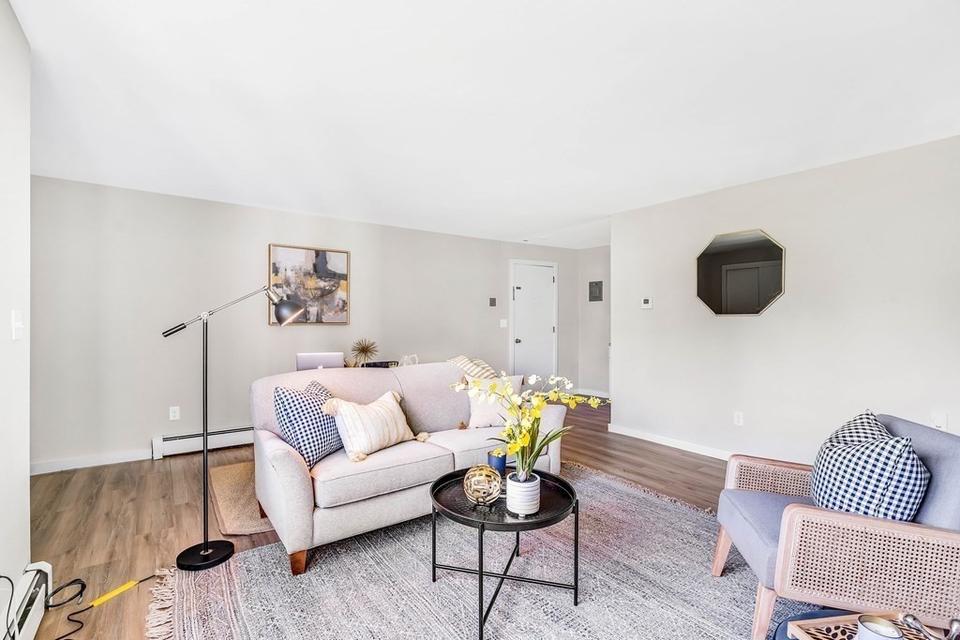  405 Great Rd #11, Acton, MA 01720 photo 2