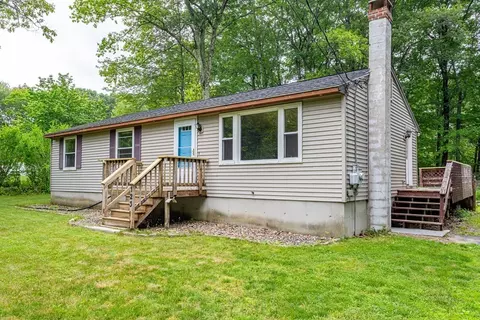 123 Dunn Rd, Ashburnham, MA 01430