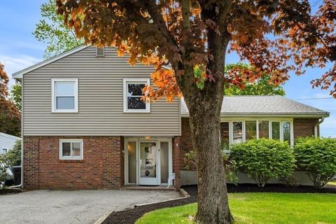 8 Kimberly Dr, Danvers, MA 01923 photo 2
