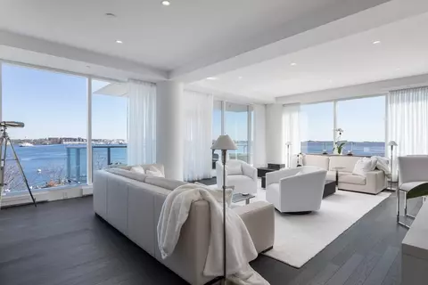 50 Liberty #3B, Boston, MA 02210