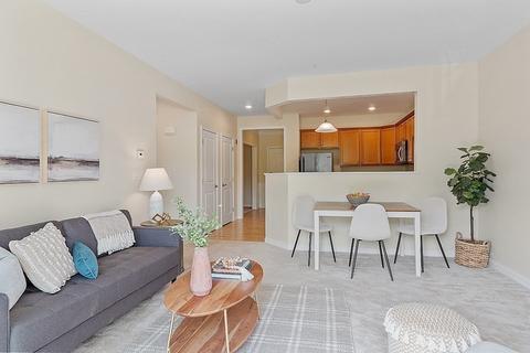 7 Augustus Ct #2002, Reading, MA 01867 photo 4