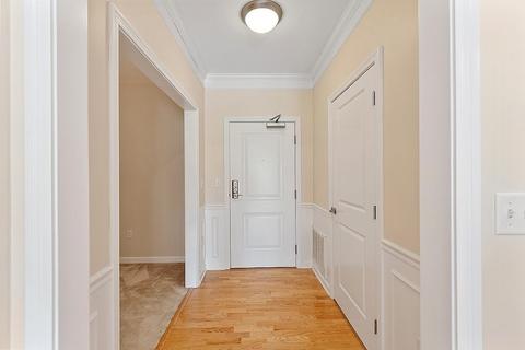 7 Augustus Ct #2002, Reading, MA 01867 photo 19