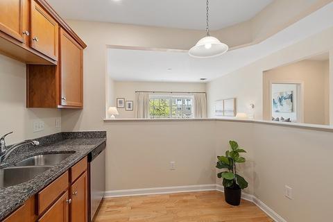 7 Augustus Ct #2002, Reading, MA 01867 photo 7