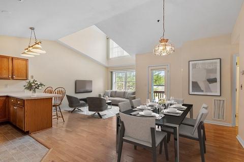 117 Eagle Dr #117, Tewksbury, MA 01876