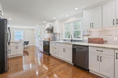 143 Central Ave, Needham, MA 02494 photo 2