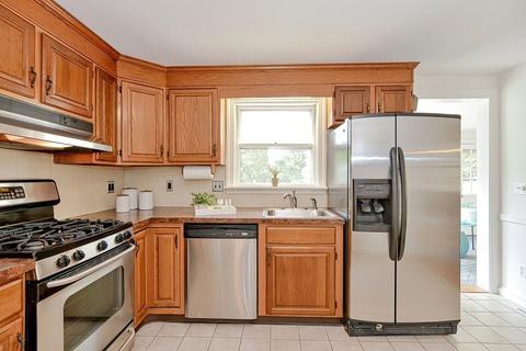 105 Booth Rd, Dedham, MA 02026 photo 5