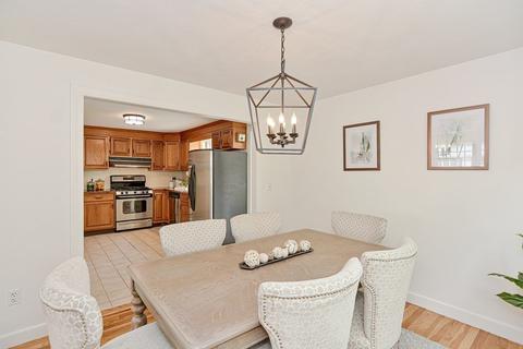 105 Booth Rd, Dedham, MA 02026 photo 15