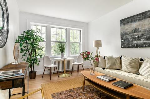 20 Concord Ave #3, Cambridge, MA 02138