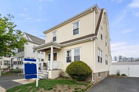 221 Arlington St, Watertown, MA 02472