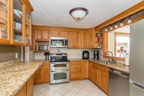 53 Centre St, Natick, MA 01760 photo 7