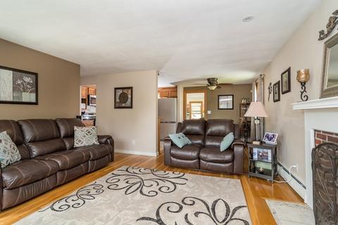 53 Centre St, Natick, MA 01760 photo 5