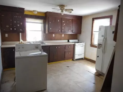 20-26 Keene St, Fall River, MA 02723 photo 13