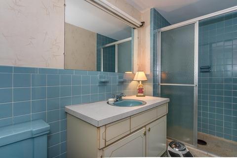 6 Mohawk Rd, Canton, MA 02021 photo 9