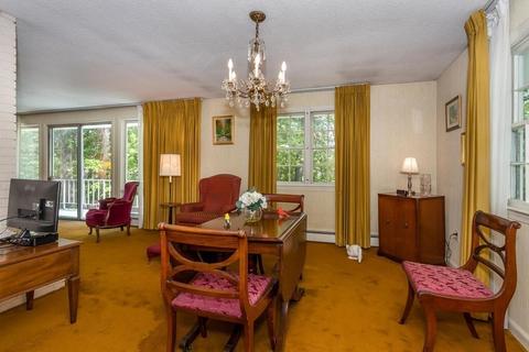 6 Mohawk Rd, Canton, MA 02021 photo 4