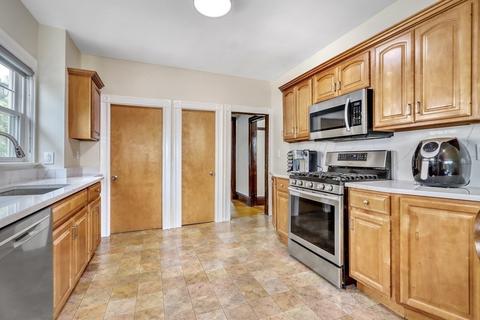 24 Baker Rd, Everett, MA 02149 photo 11