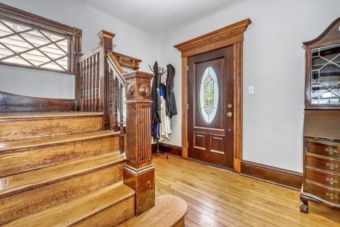 24 Baker Rd, Everett, MA 02149 photo 5