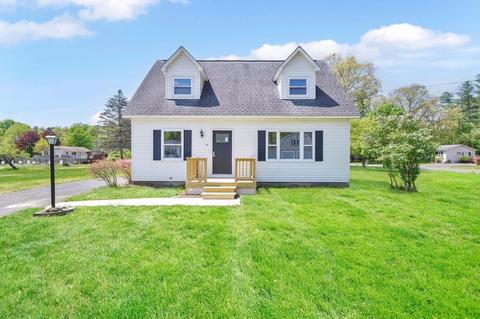 49 Arnold Ln, Greenfield, MA 01301