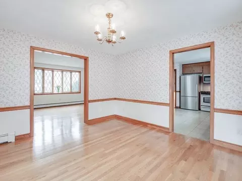40 Windsor Rd, Stoneham, MA 02180 photo 6