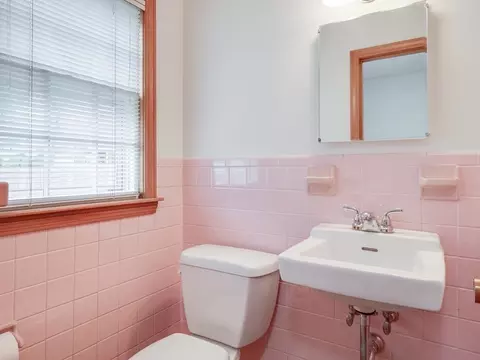 40 Windsor Rd, Stoneham, MA 02180 photo 21