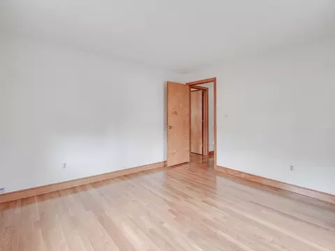 40 Windsor Rd, Stoneham, MA 02180 photo 16