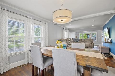 26 Fellows St, Danvers, MA 01923 photo 17