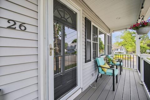 26 Fellows St, Danvers, MA 01923 photo 2
