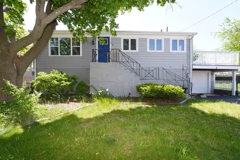 8 Warfield Ave, Hull, MA 02045 photo 1