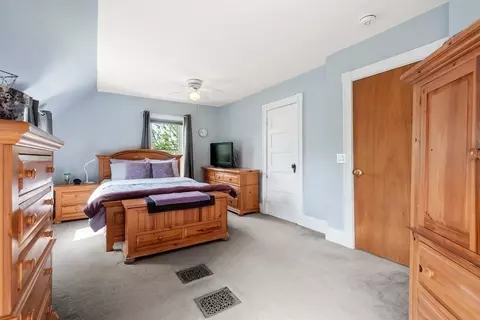 65 Highland Ave, Everett, MA 02149 photo 9