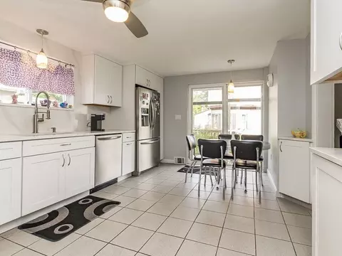 65 Highland Ave, Everett, MA 02149 photo 5